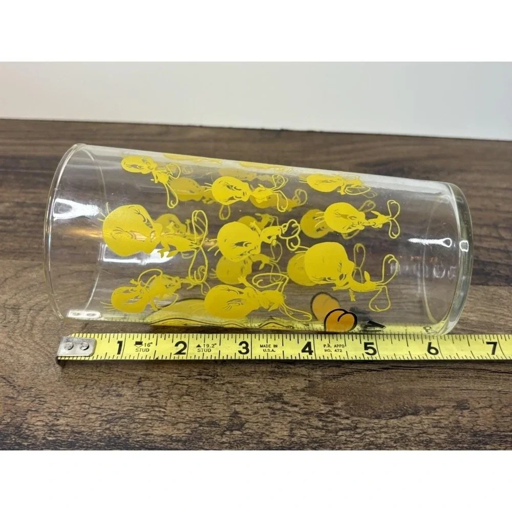 Vintage Tweety All Over Print Drinking Glass Warner Bros Looney Tunes